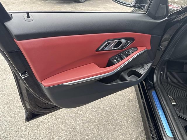 Used 2022 BMW 330i xDrive Sedan w/ Premium Package 2 image 20