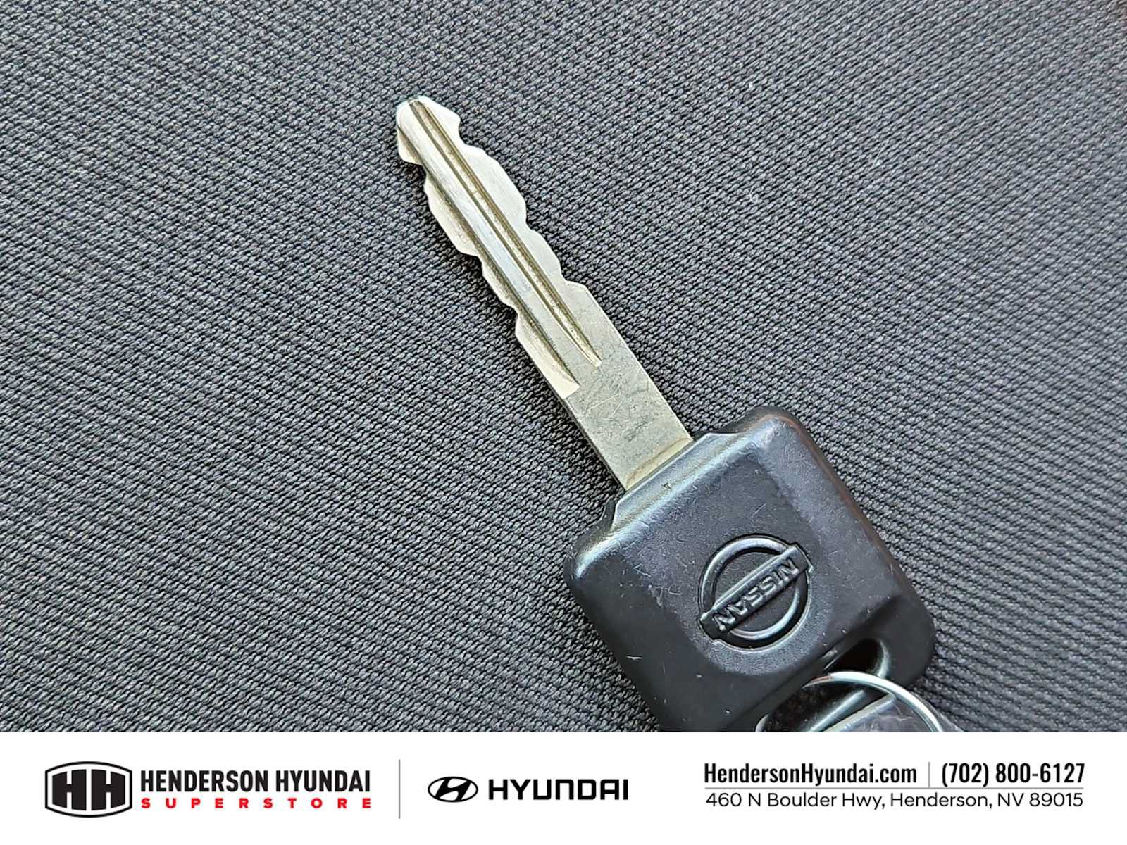 Used 2025 Nissan Versa S w/ Trunk Package FWD image 33