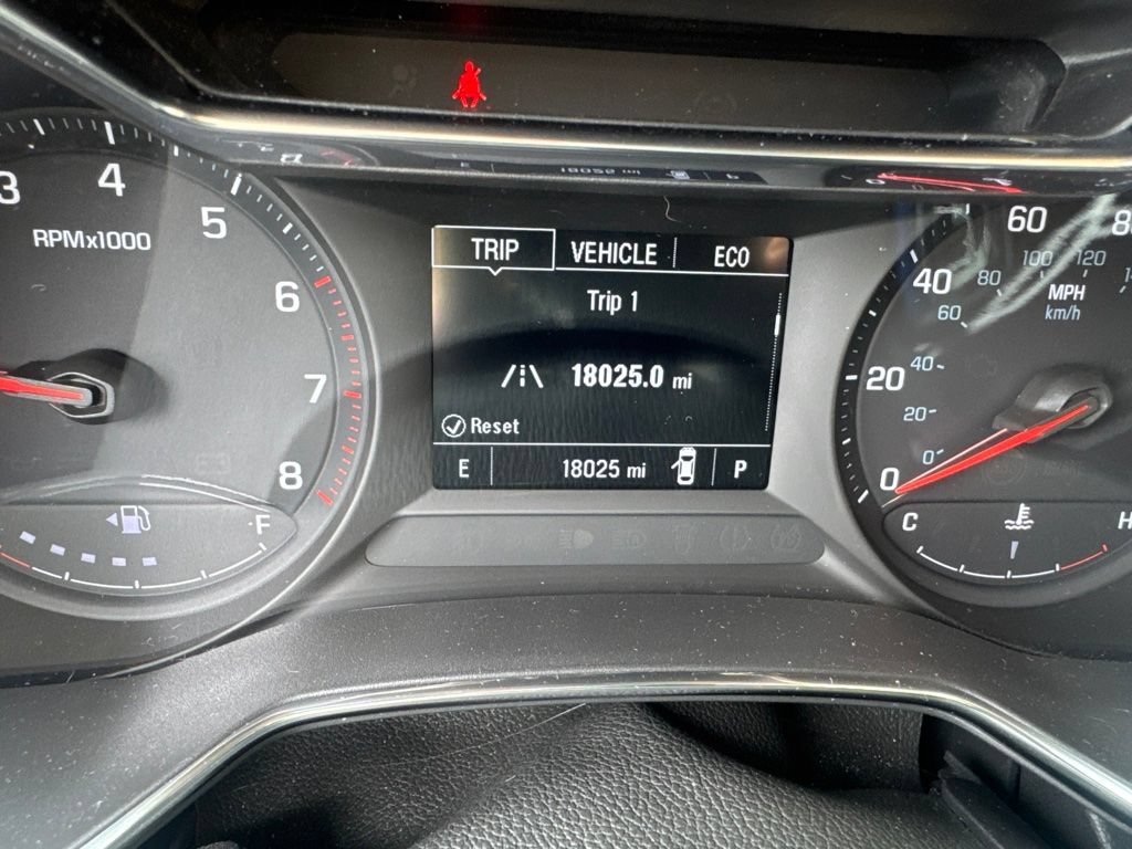 Used 2023 Chevrolet TrailBlazer ACTIV w/ Convenience Package FWD image 3