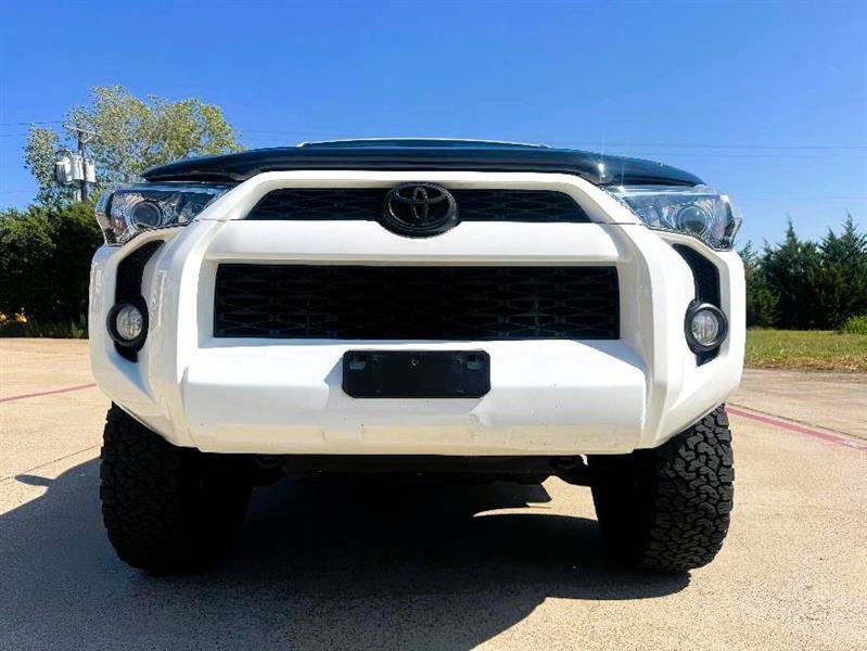 Used 2018 Toyota 4Runner SR5 Premium AWD/4WD image 15