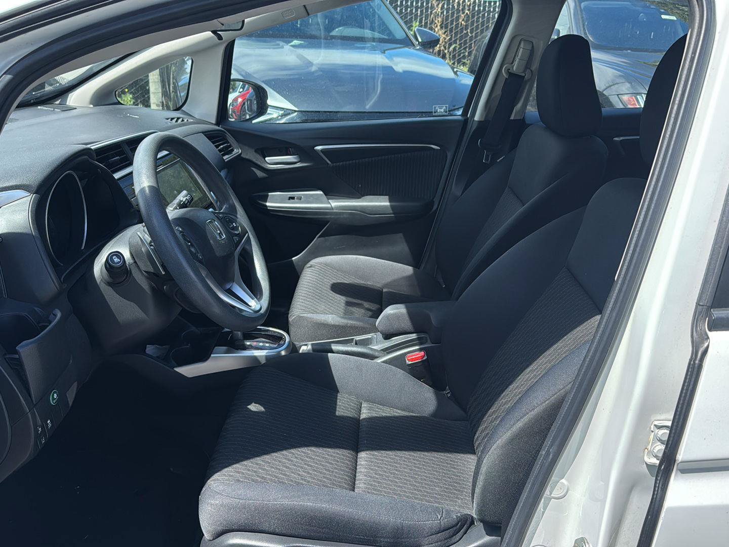 Used 2018 Honda Fit EX image 12