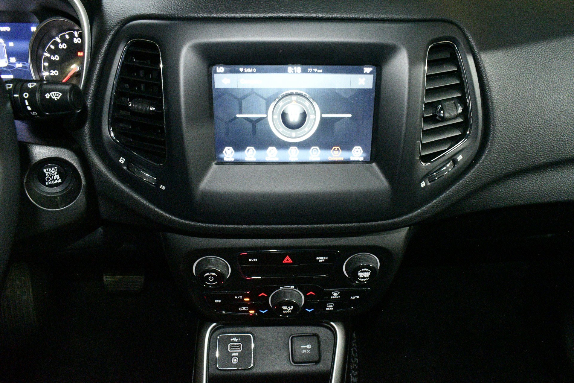 Used 2019 Jeep Compass Latitude w/ Popular Equipment Group image 34