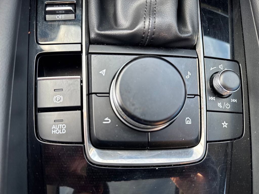 Used 2023 MAZDA MAZDA3 s FWD image 24