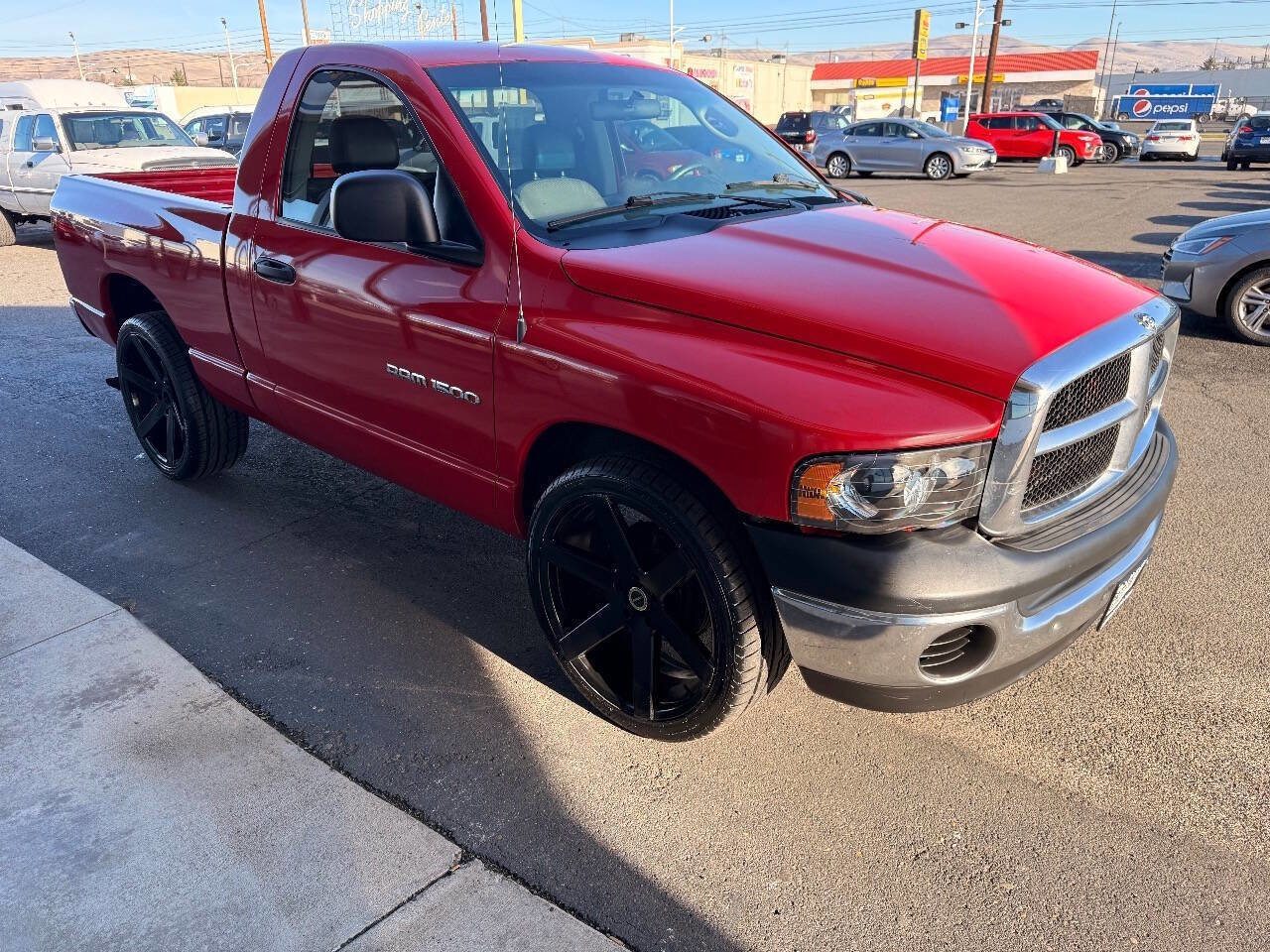Used 2005 Dodge Ram 1500 Truck ST image 7