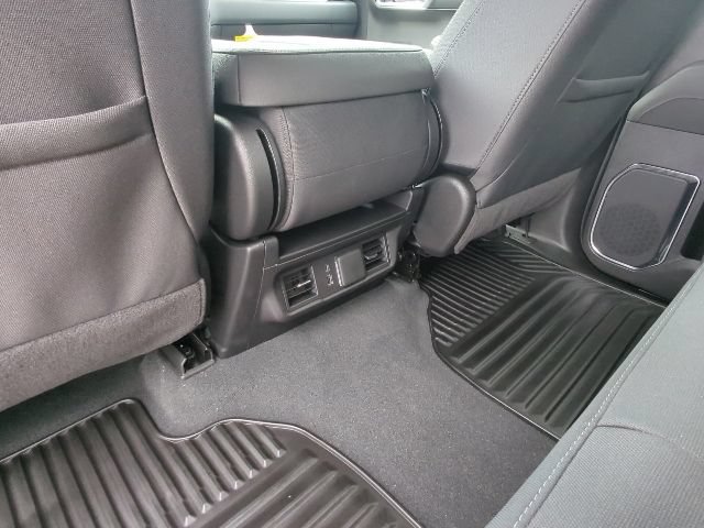 New 2026 Chevrolet Silverado 1500 LT w/ Convenience Package II AWD/4WD image 23
