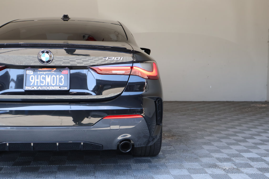 Used 2024 BMW 430i Coupe w/ M Sport Package RWD image 12