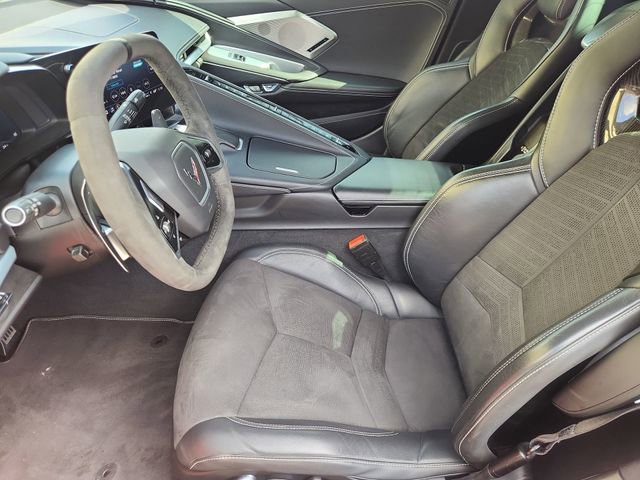 Used 2021 Chevrolet Corvette Stingray Preferred Conv w/ Z51 Performance Package RWD image 19