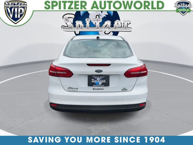 Used 2017 Ford Focus SE FWD image 9