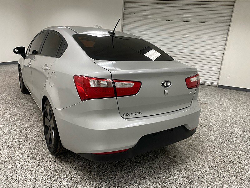 Used 2016 Kia Rio SX image 7