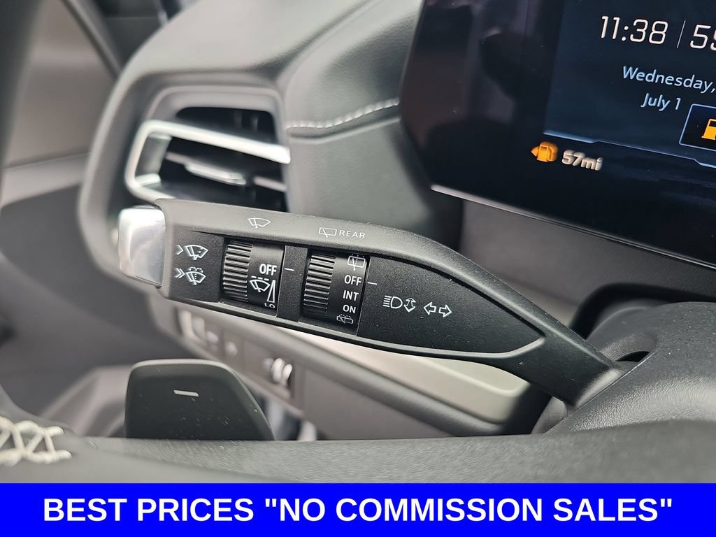 New 2026 Chevrolet Traverse LT w/ Midnight/Sport Edition FWD image 28