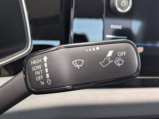New 2026 Volkswagen Jetta SE FWD image 14