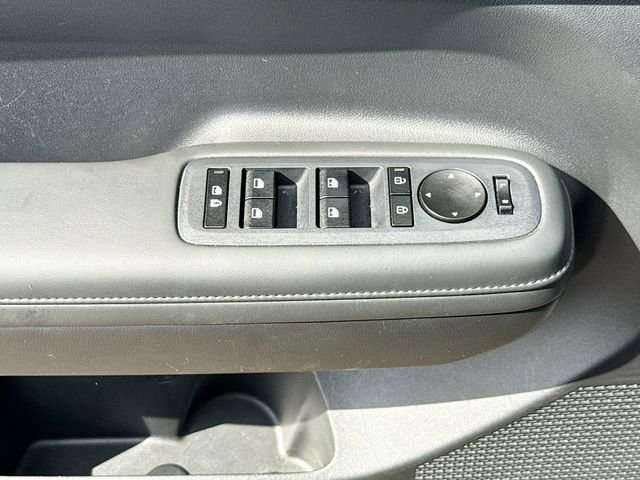 Used 2025 Hyundai Santa Fe SEL image 17