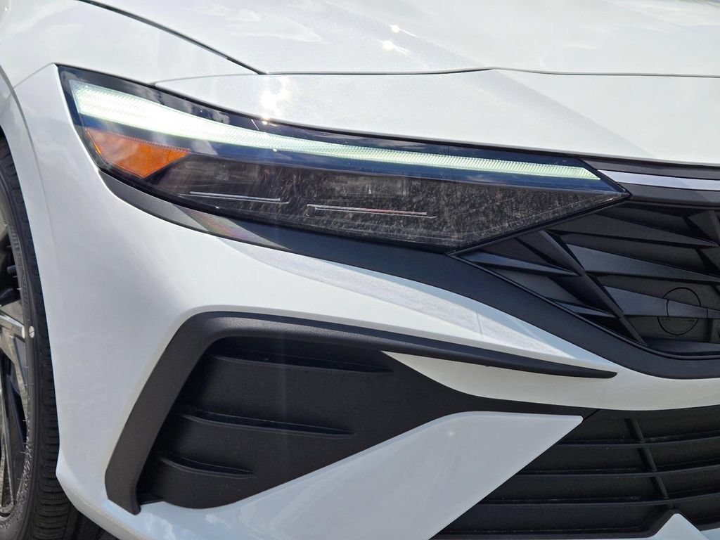 New 2026 Hyundai Elantra Sport FWD image 2