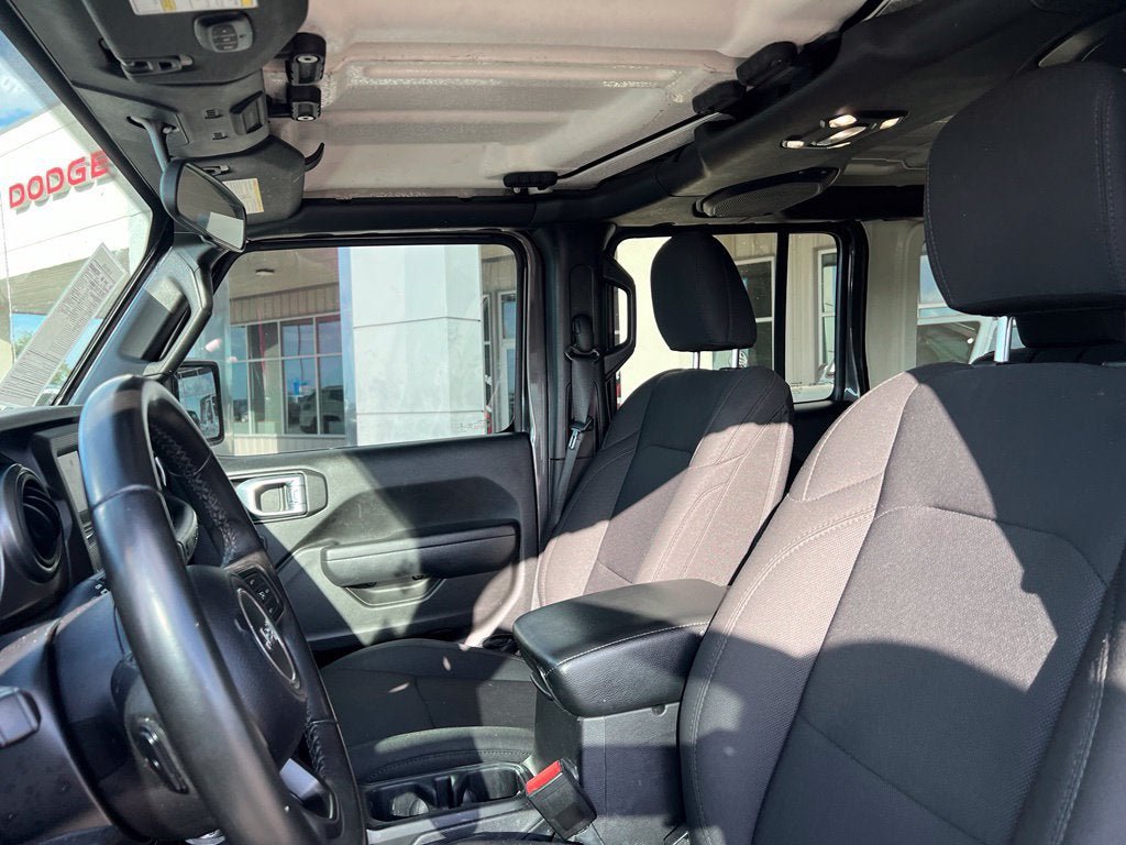 Certified 2022 Jeep Wrangler Unlimited Sport AWD/4WD image 11