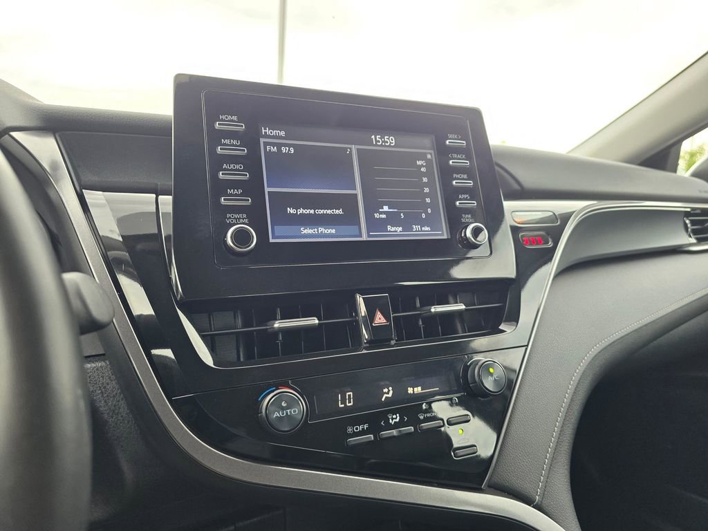 Used 2024 Toyota Camry SE FWD image 23