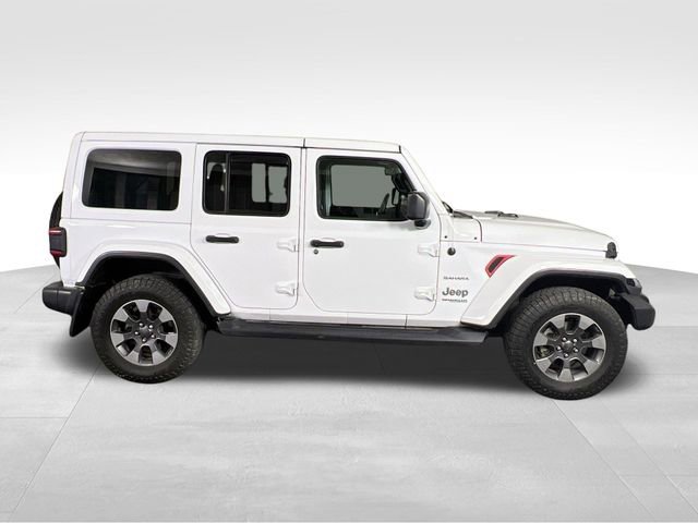 Used 2018 Jeep Wrangler Unlimited Sahara w/ Uconnect 4C Nav & Sound Group AWD/4WD image 20