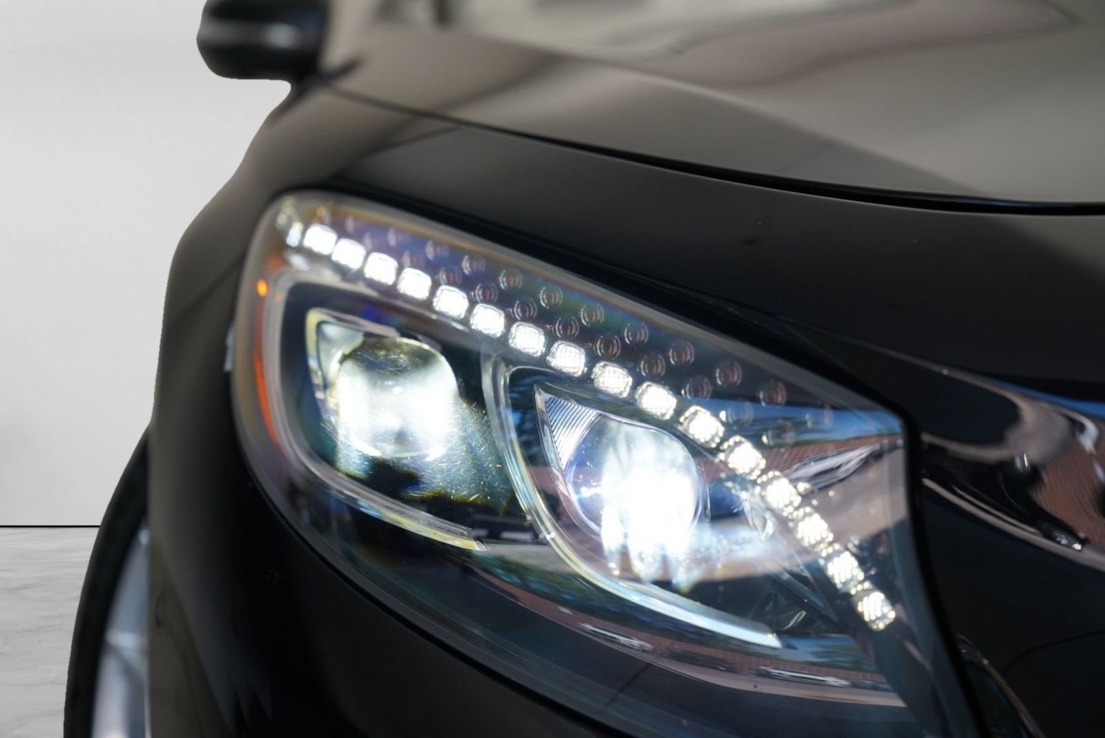 Used 2017 Mercedes-Benz S 65 AMG Cabriolet image 6