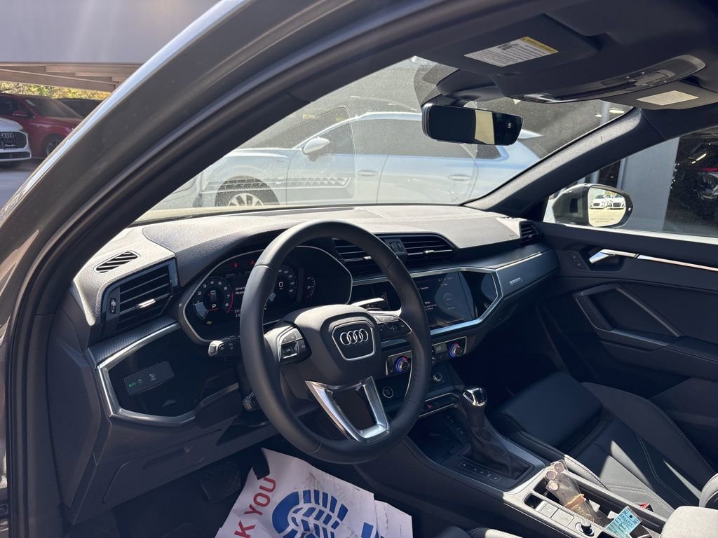 Used 2025 Audi Q3 2.0T Premium w/ Convenience Package image 12