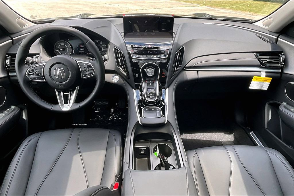 Used 2024 Acura RDX SH-AWD image 2