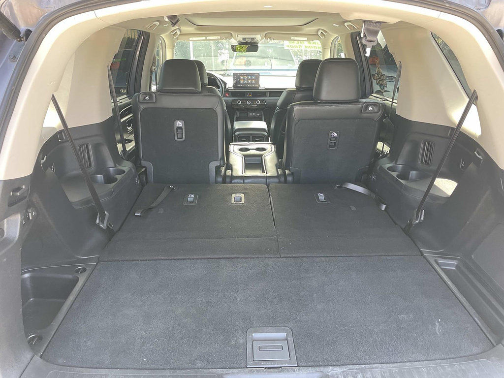 Certified 2024 Honda Pilot Touring image 21