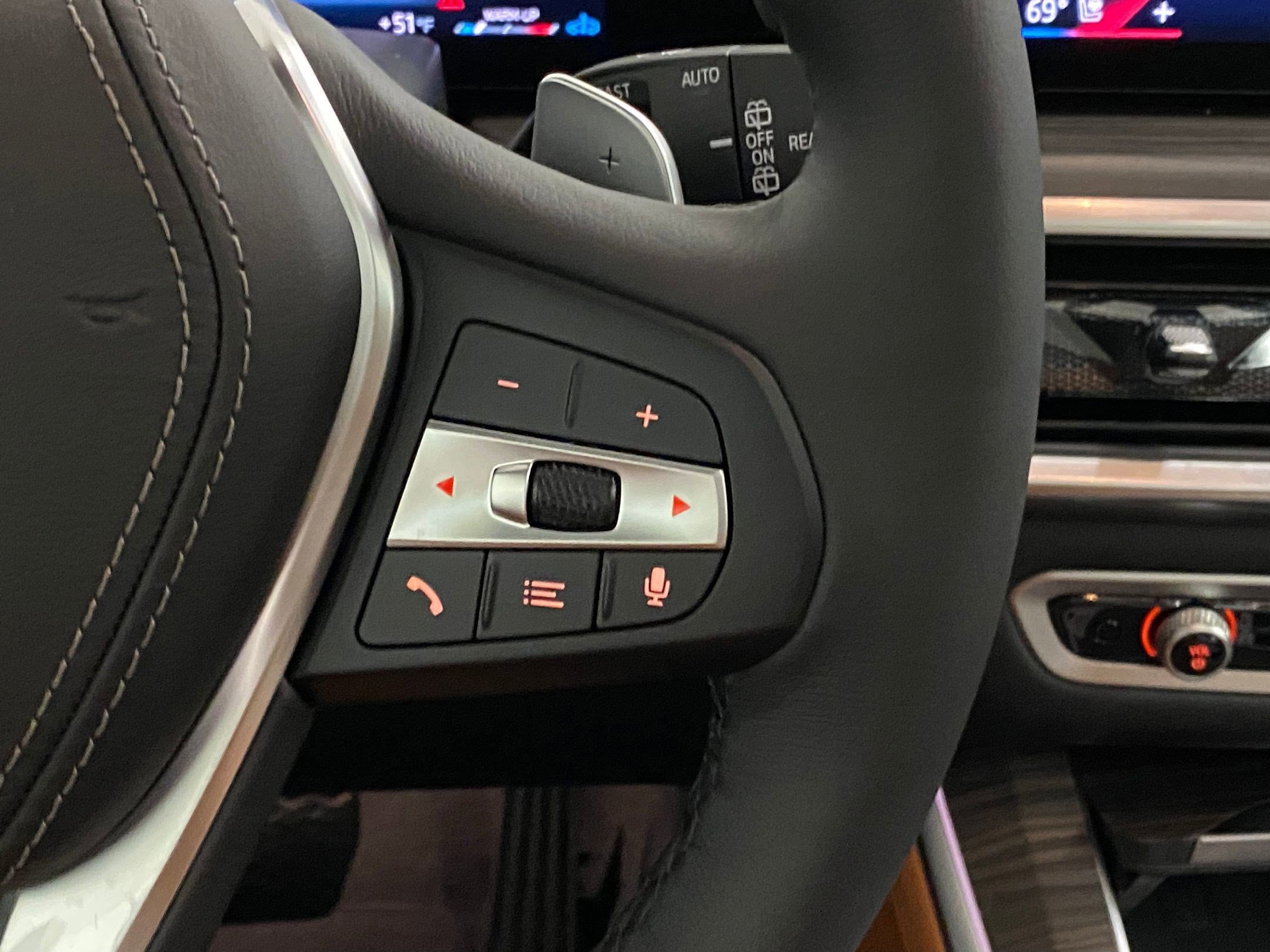 Used 2026 BMW X5 xDrive40i w/ Premium Package image 30