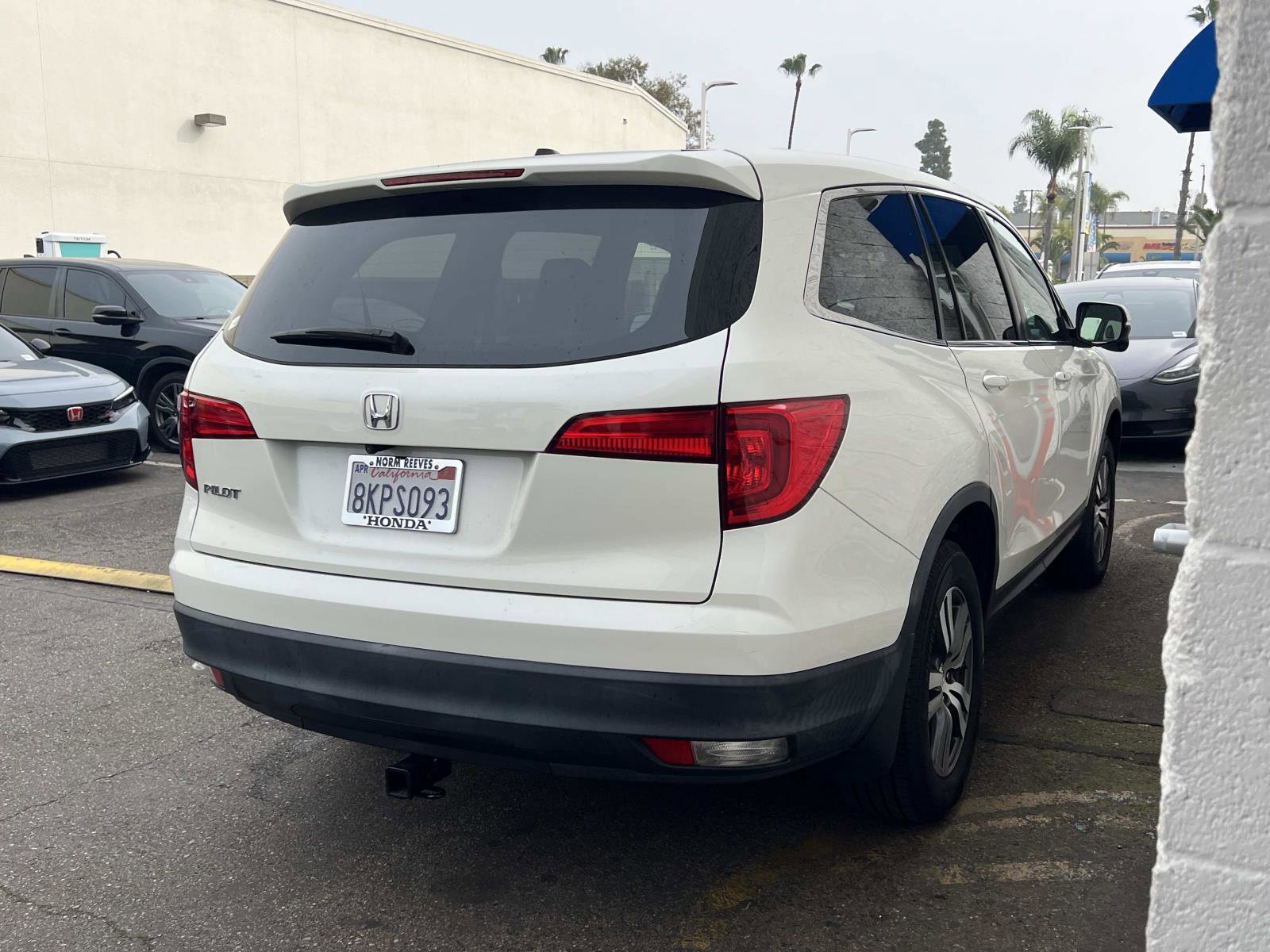 Certified 2018 Honda Pilot EX image 2