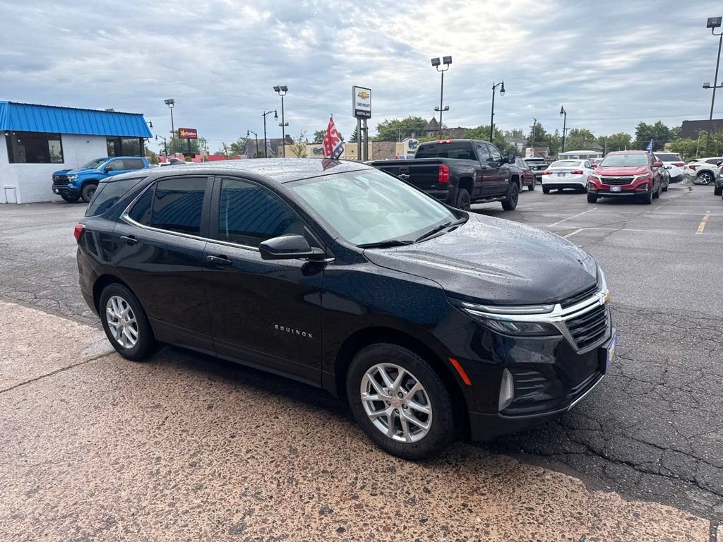 Used 2024 Chevrolet Equinox LT AWD/4WD image 6
