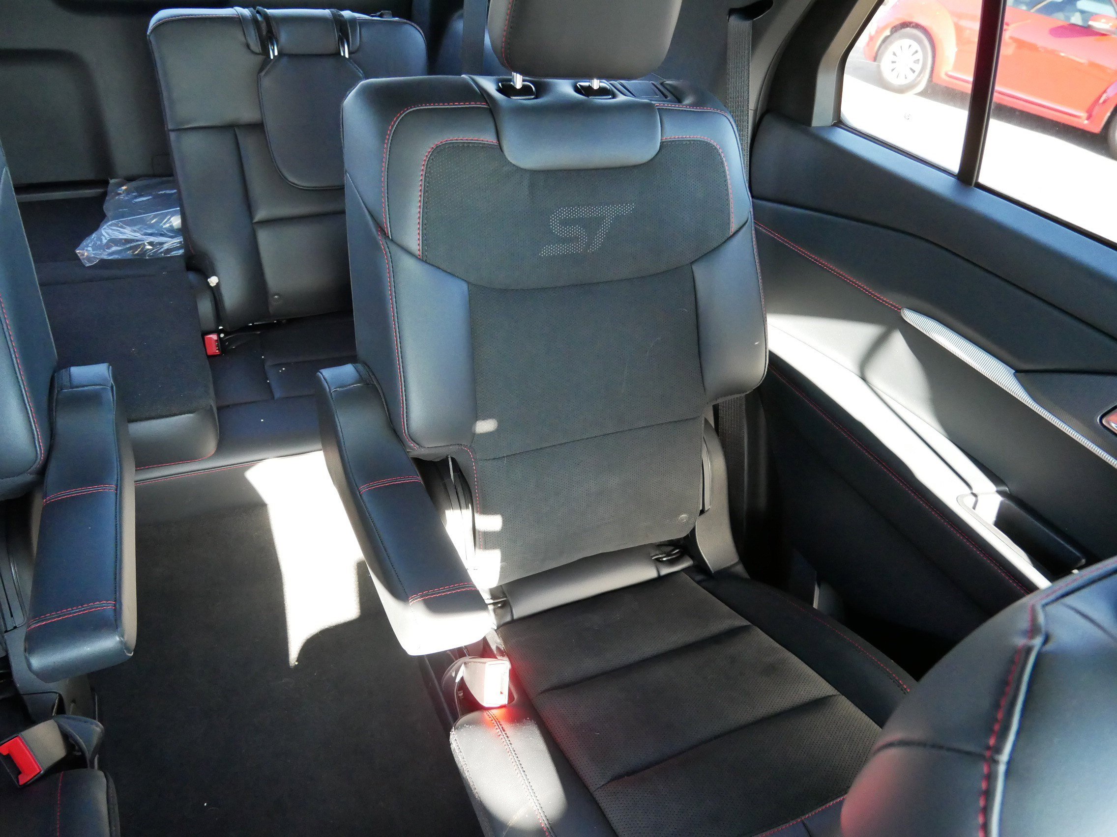 Used 2026 Ford Explorer ST w/ Sun And Sound Package AWD/4WD image 14