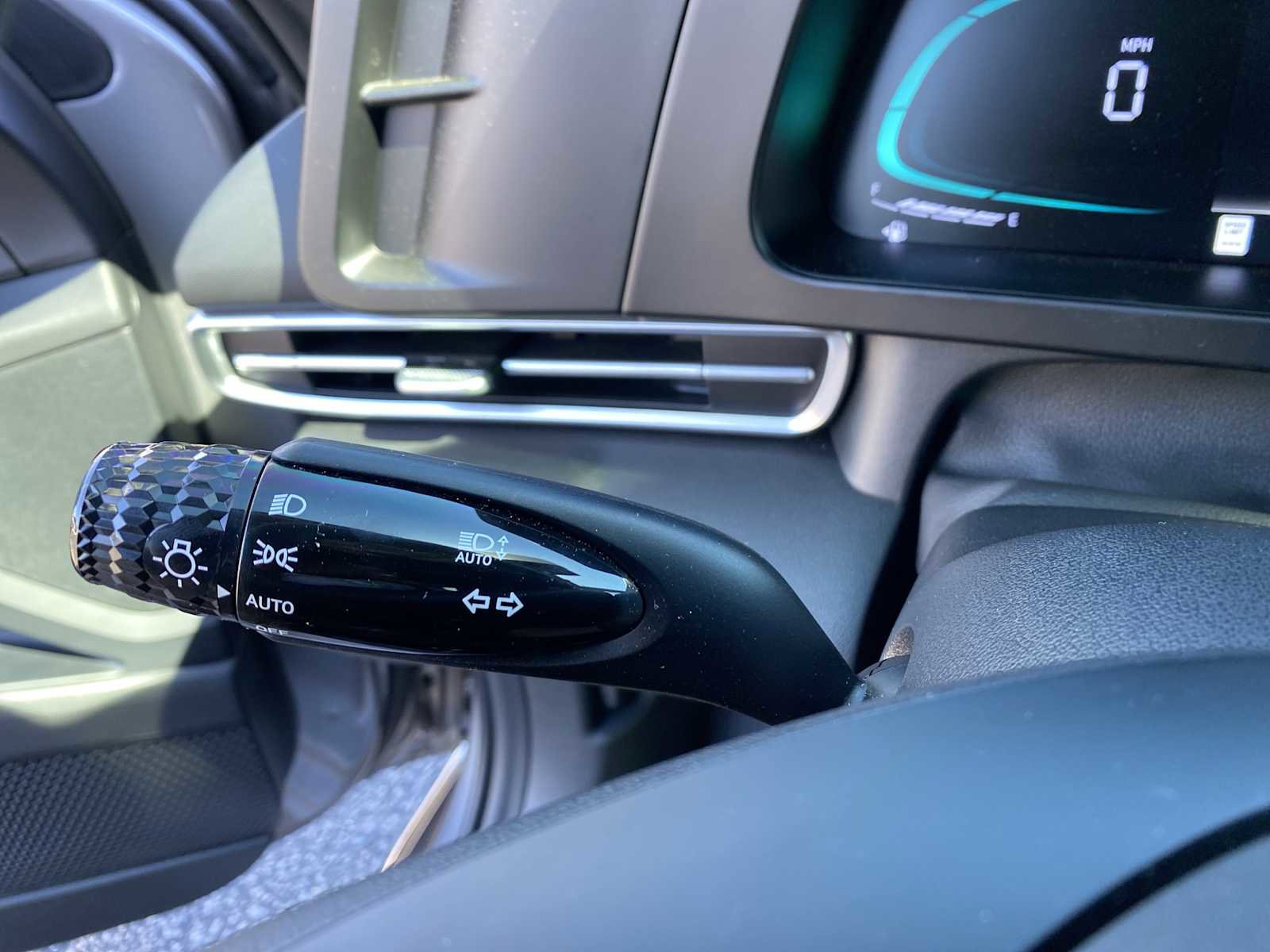 Certified 2025 Hyundai Elantra Blue image 22