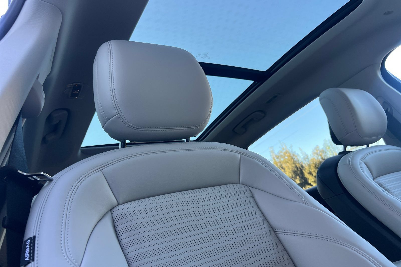 New 2026 Lincoln Nautilus Reserve AWD/4WD image 14