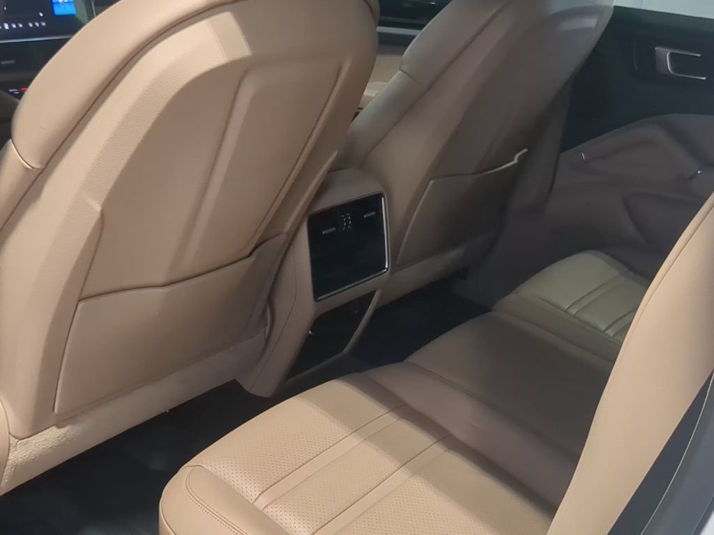 Used 2019 Porsche Cayenne S AWD/4WD image 21