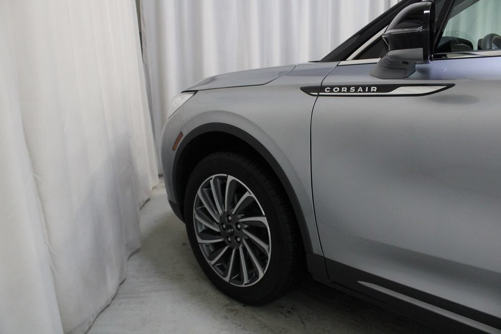 Certified 2023 Lincoln Corsair Reserve w/ Equipment Group 201A AWD/4WD image 30