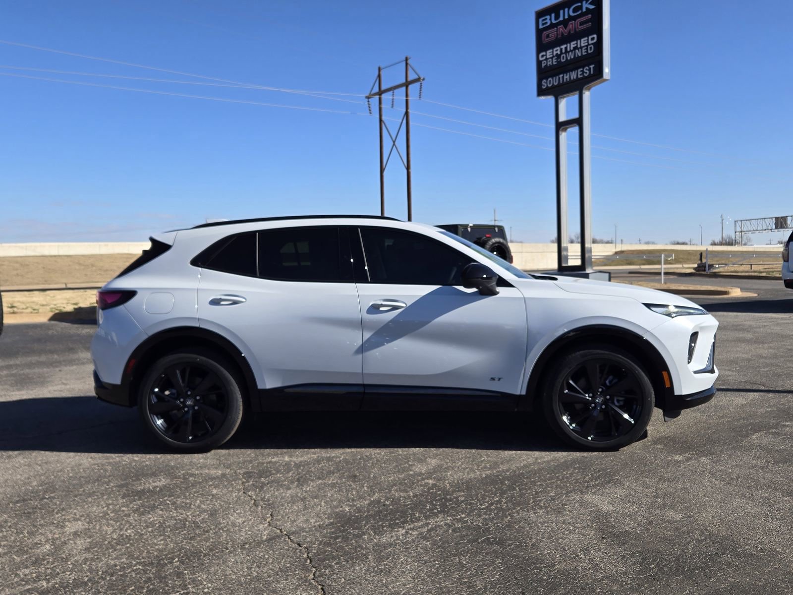 New 2026 Buick Envision Sport Touring image 7