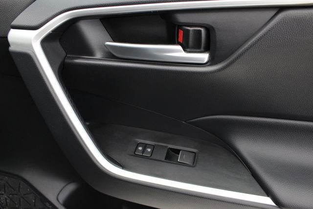 Used 2024 Toyota RAV4 XLE image 53