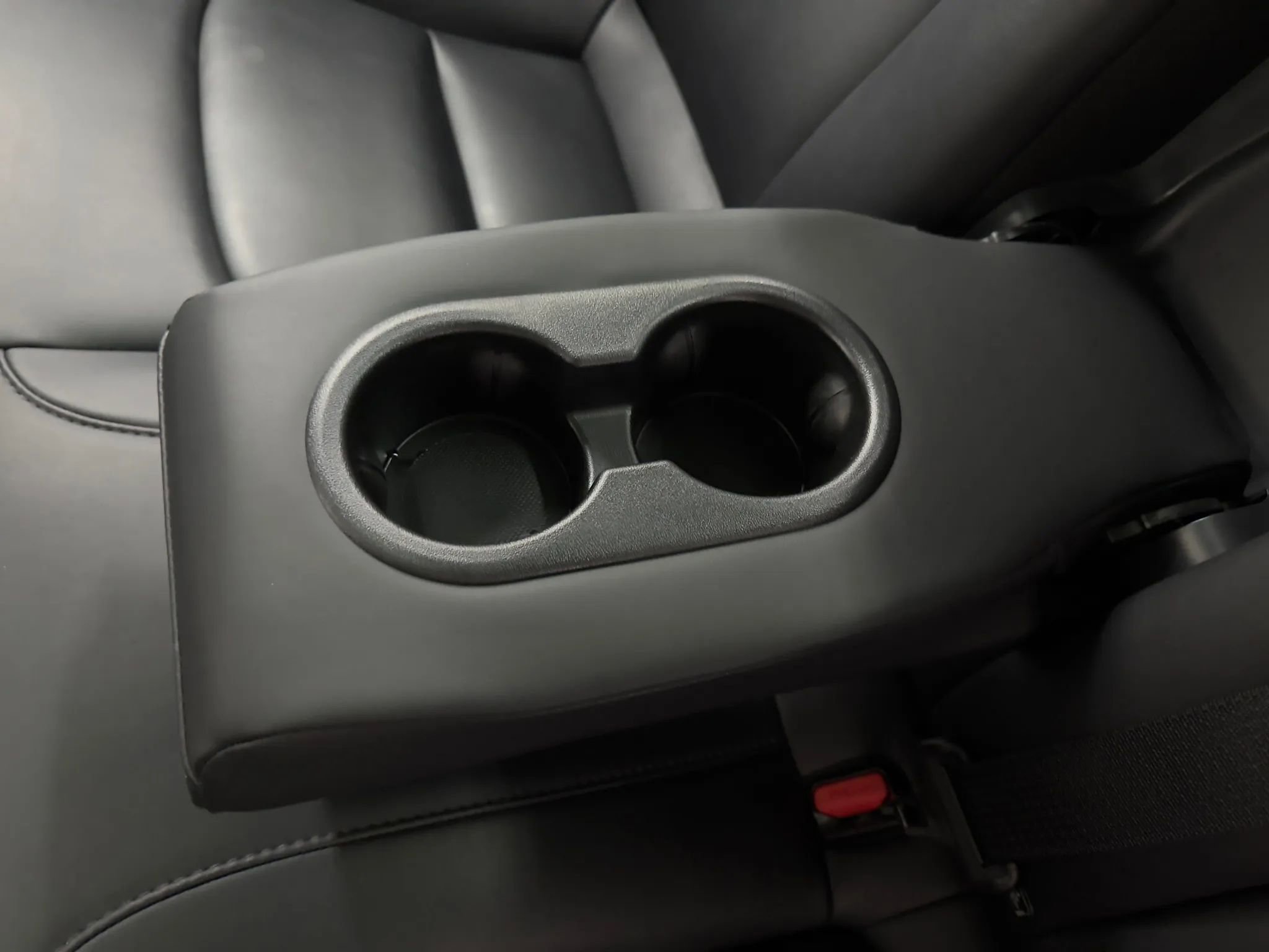 Used 2020 Tesla Model 3 image 34