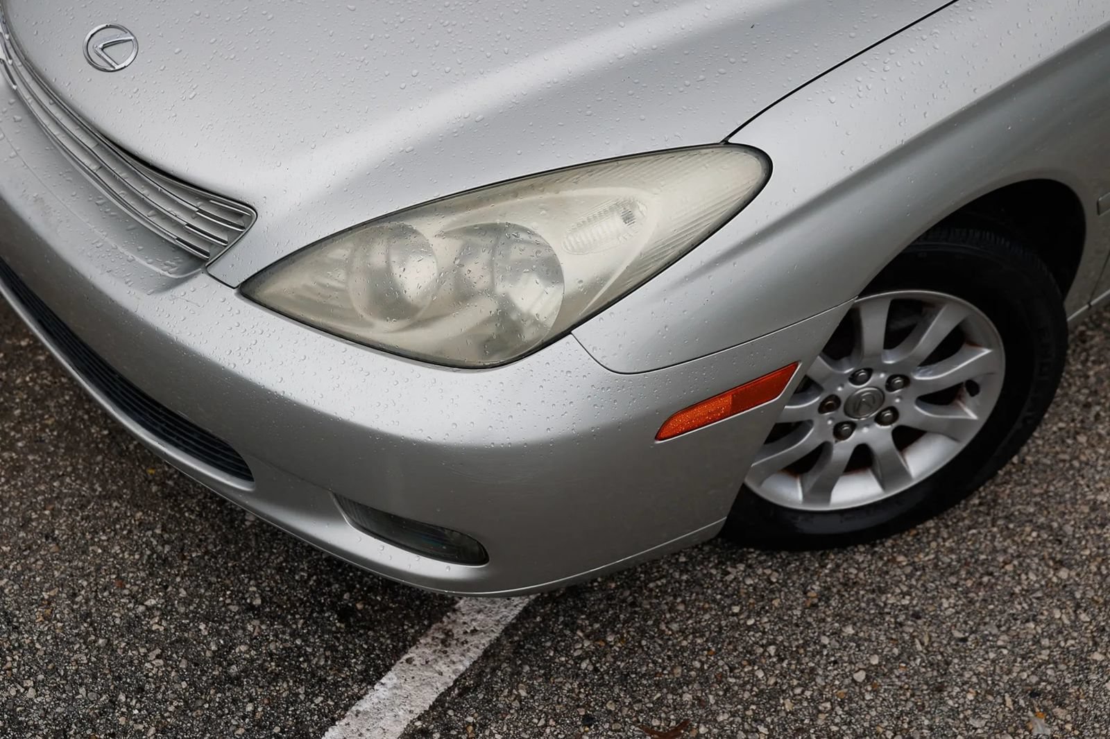 Used 2004 Lexus ES 330 w/ Premium Pkg FWD image 15