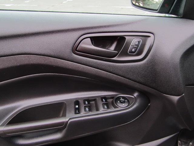 Used 2019 Ford Escape S image 20