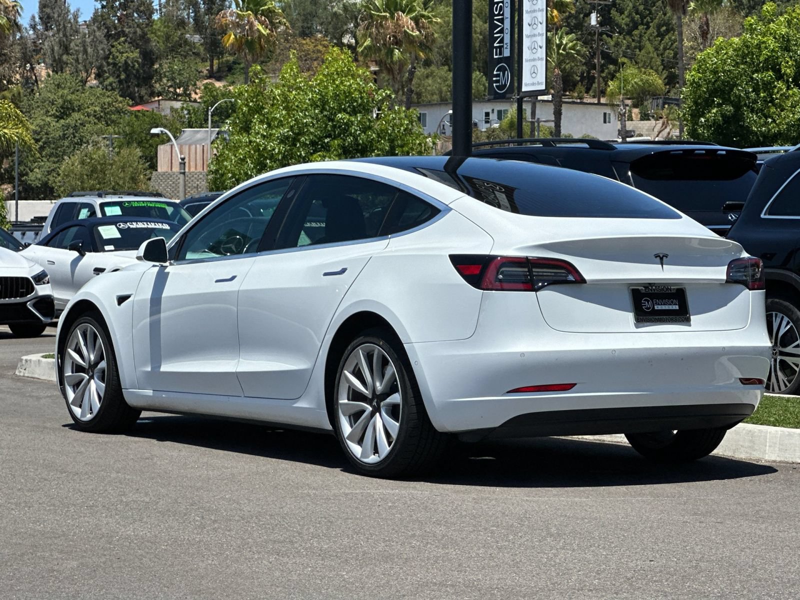 Used 2018 Tesla Model 3 Long Range AWD/4WD image 5