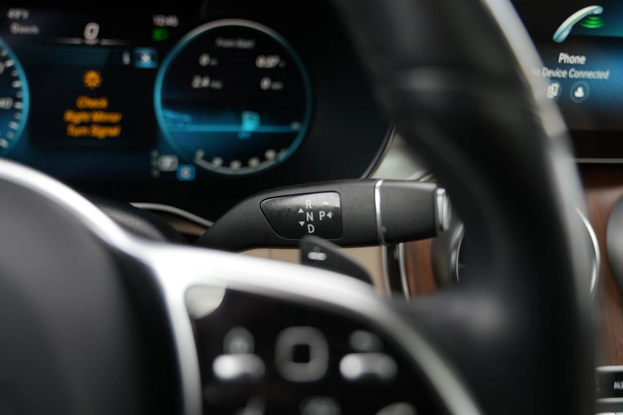 Used 2021 Mercedes-Benz GLC 300 4MATIC w/ Premium Package image 21