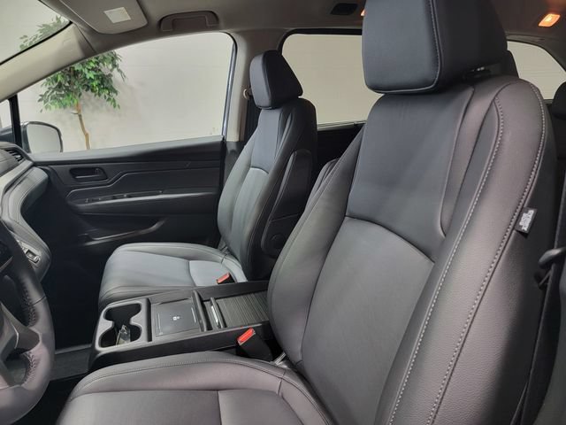 Used 2026 Honda Odyssey EX-L image 12