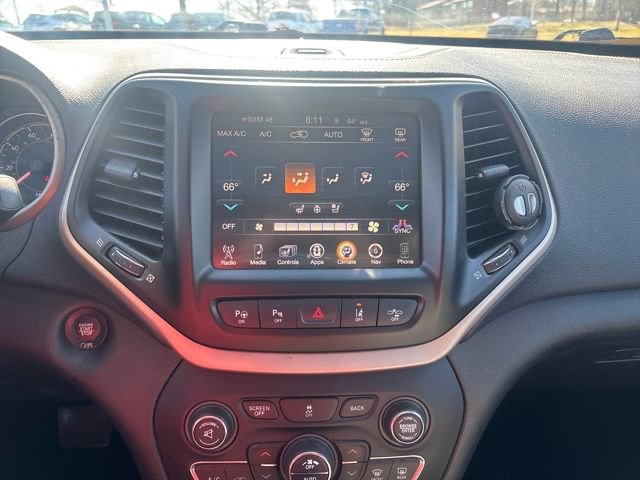 Used 2014 Jeep Cherokee Limited w/ Technology Group image 20