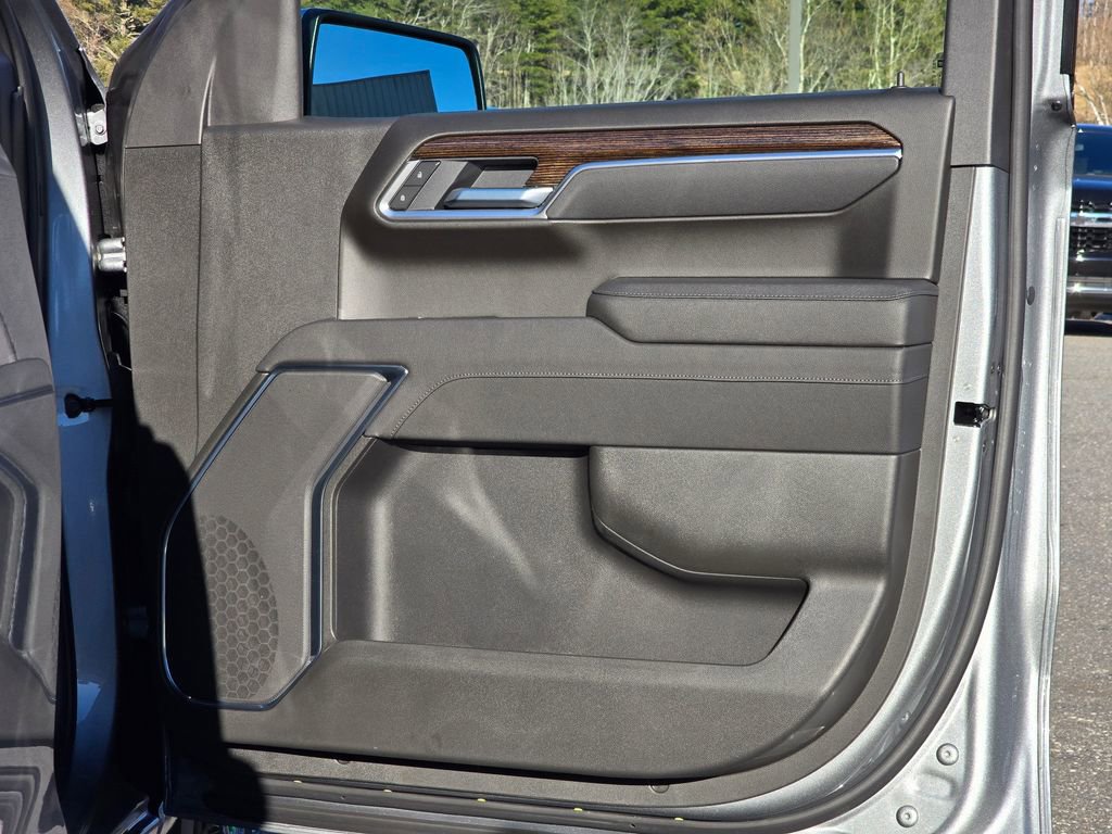 New 2026 GMC Sierra 1500 SLE image 37