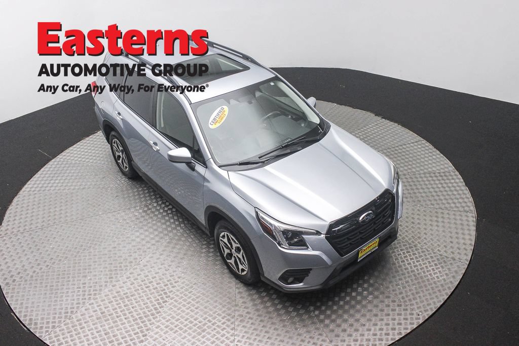 Used 2022 Subaru Forester Premium AWD/4WD image 3