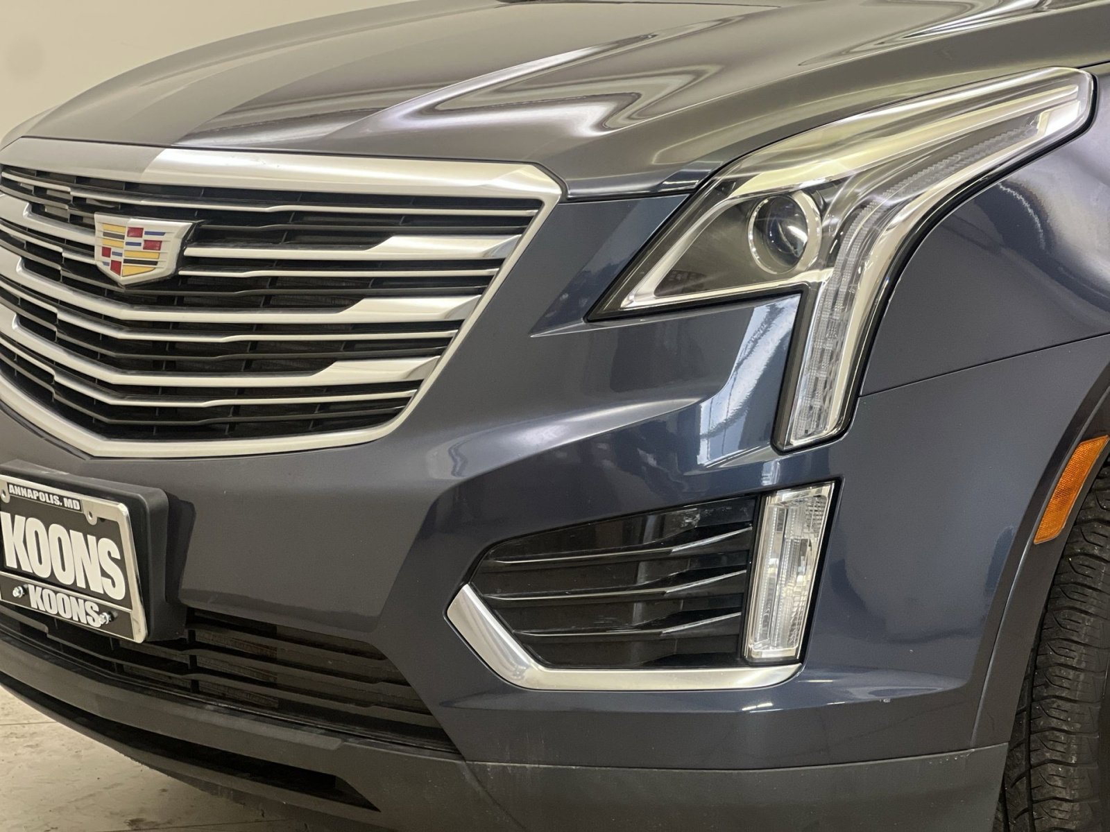 Used 2019 Cadillac XT5 FWD image 26