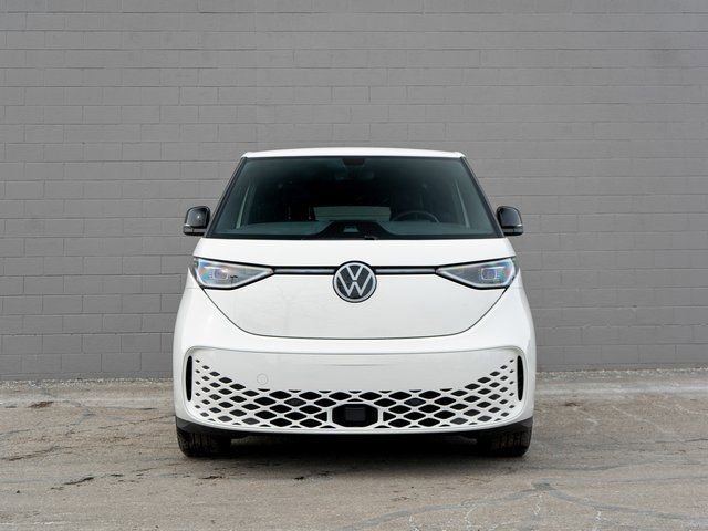 New 2025 Volkswagen ID. Buzz Pro S RWD image 2