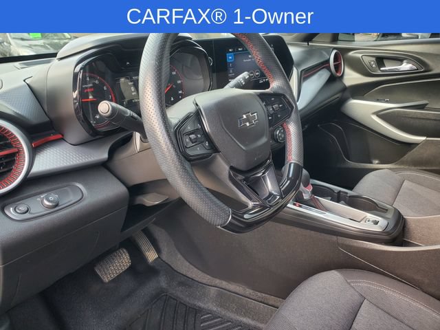 Certified 2025 Chevrolet Trax RS w/ Driver Confidence Package FWD image 14