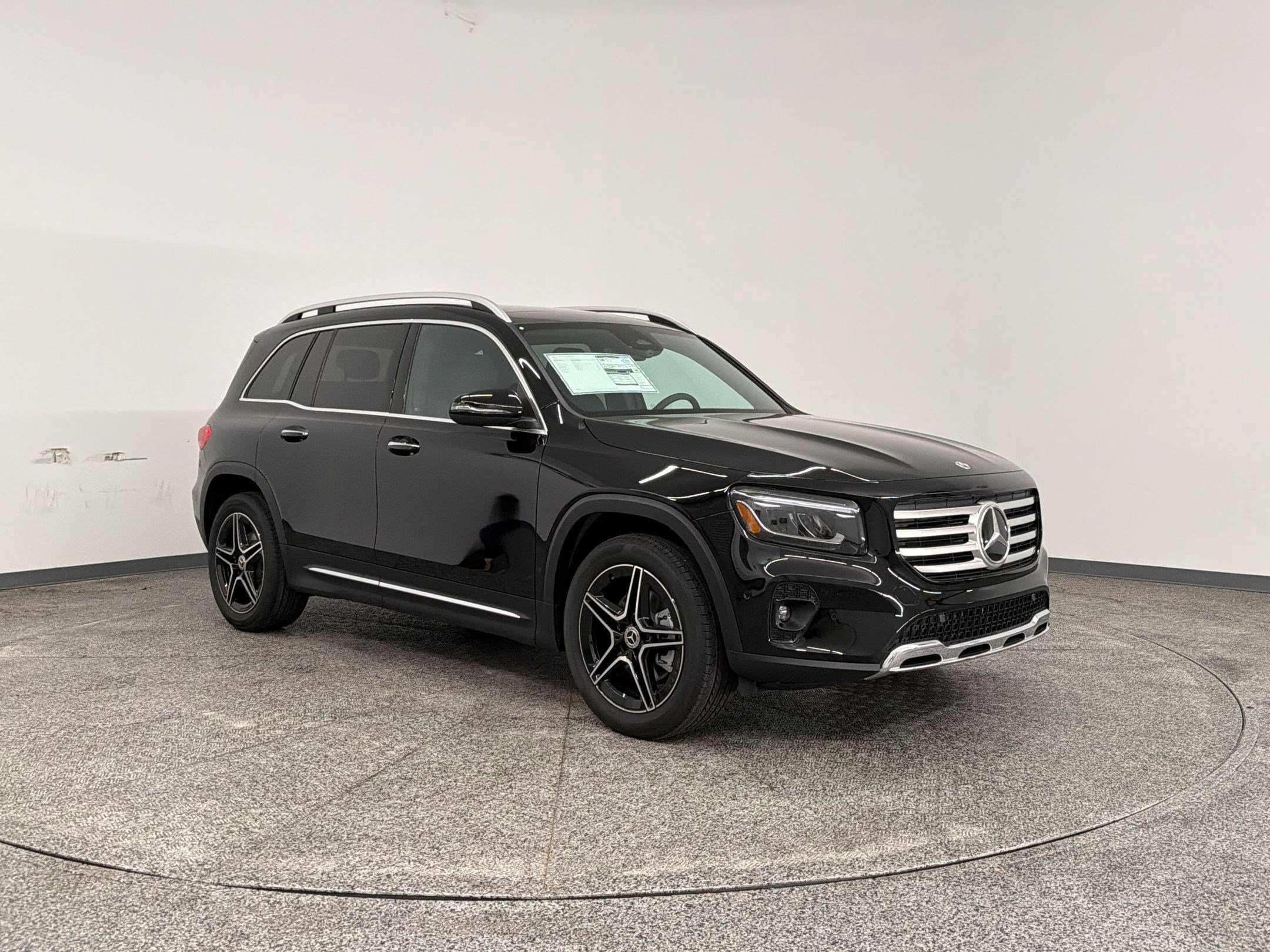 Used 2026 Mercedes-Benz GLB 250 image 7