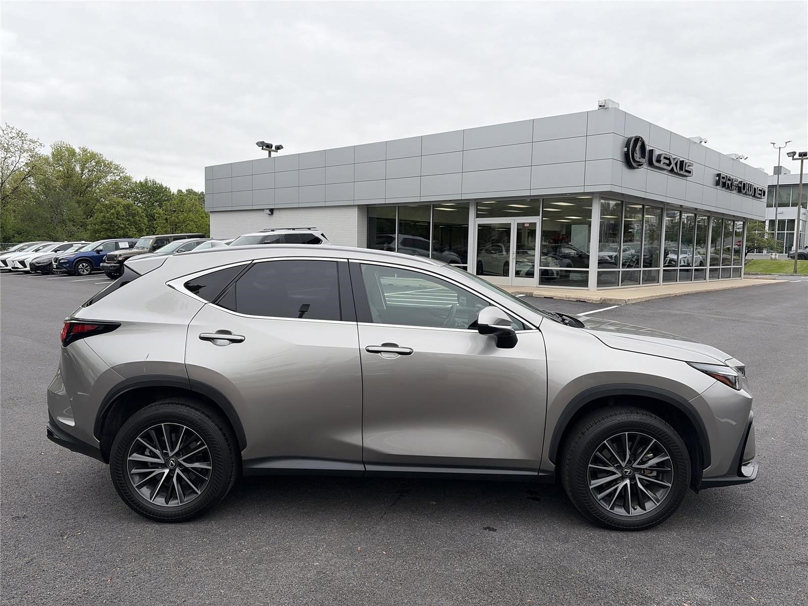 Used 2023 Lexus NX 350 AWD image 6