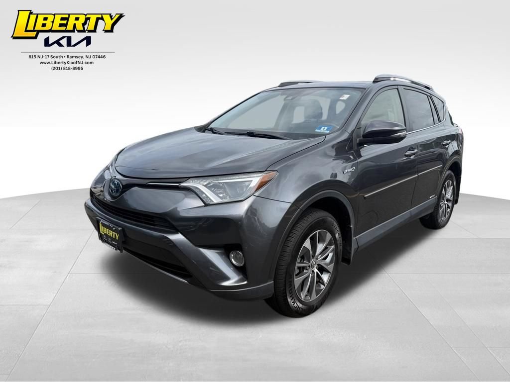 Used 2018 Toyota RAV4 XLE w/ Protection Package AWD/4WD image 3