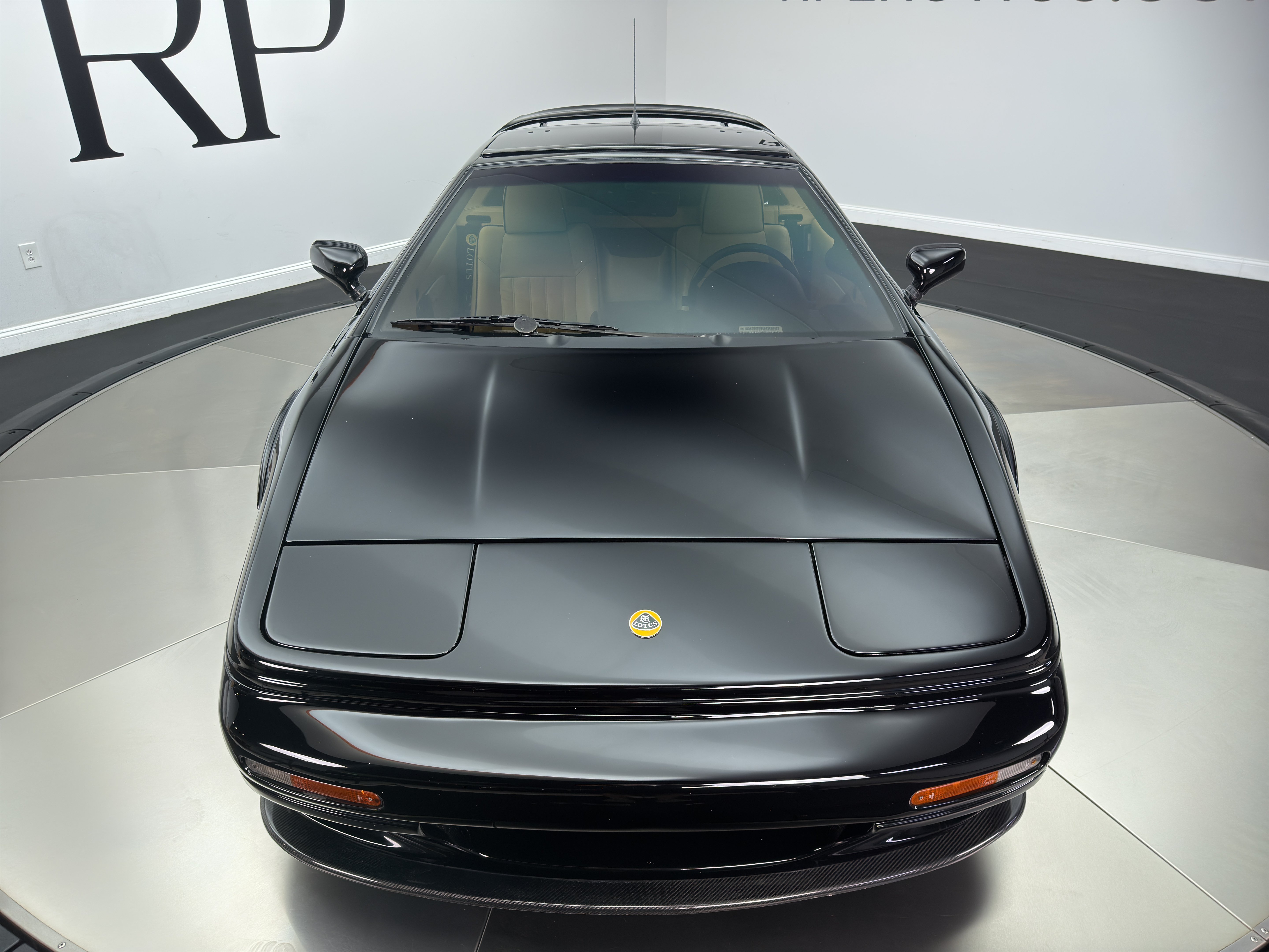 Used 2002 Lotus Esprit RWD image 9